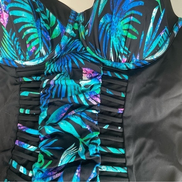 Black Tropical Leaf Print One Piece Swimsuit Tummy Control Lined sz 8 NWT - Picture 7 of 14